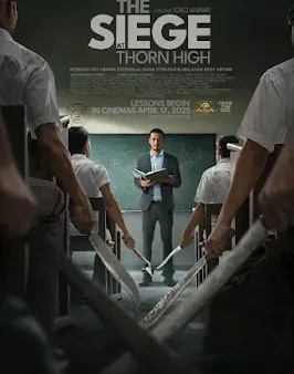 [Review] Pengepungan Di Bukit Duri: Cerita Survival Di Tengah Kerusuhan Massal & Aksi Rasisme Yang Brutal!